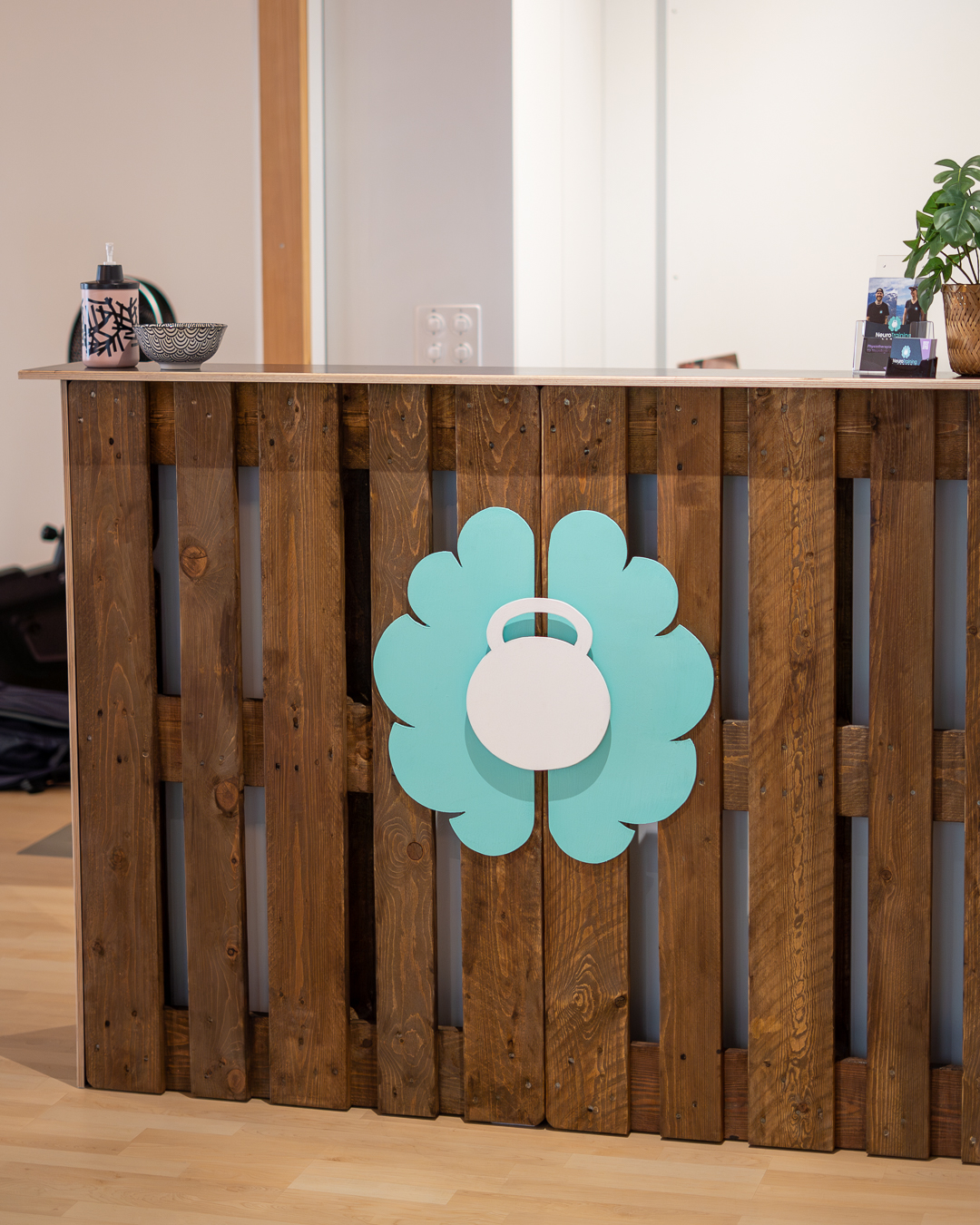 NTC Eingangsbereich Eingangsbereich und Tresen des Neuro Training Center